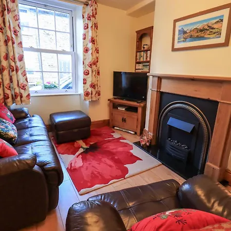 Tizzie Whizie Windermere